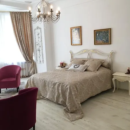 דירה Luxury In *